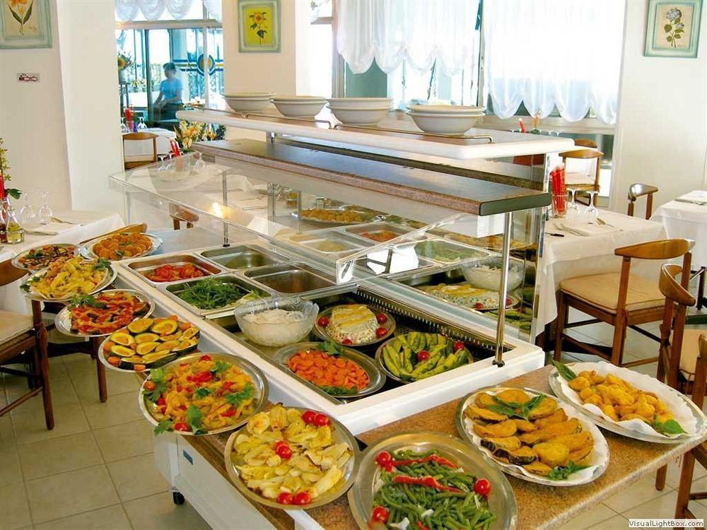 Hotel La Brezza Frontemare Lido di Jesolo Kültér fotó